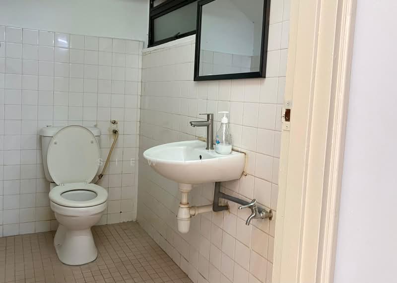 2-storey Terraced House for Sale in Petaling Jaya (Selangor) - Siew Lee Lee - Bathroom - PropertyGuru.com.my