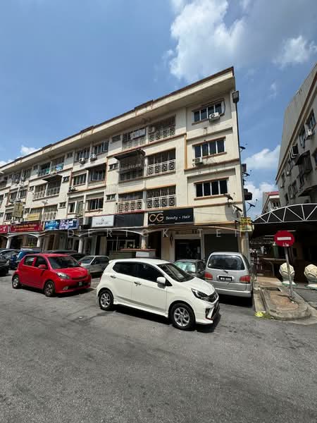 Shop for Sale in PJS 3, Taman Sri Manja (Petaling Jaya) - Derick Teh - Exterior - PropertyGuru.com.my