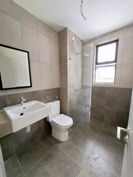Rumah Teres 2 Tingkat untuk Dijual di Bandar Tun Hussein Onn (Cheras) - CK Ng - Bathroom - PropertyGuru.com.my