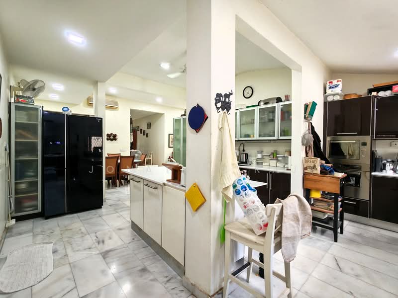 Bungalow for Sale in Seksyen 5 (Petaling Jaya) - Jonathan Raj - PropertyGuru.com.my
