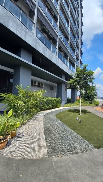 Service Residence for Rent at Seventeen Mall & Residences (Biji Living) - Liza Tieo Quek Hoon - Exterior - PropertyGuru.com.my