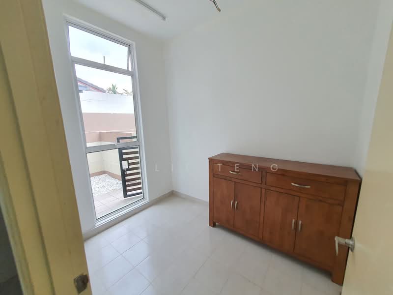 Untuk Dijual - Lake Valley Avenue 4