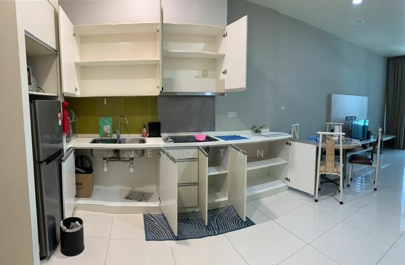 Kondominium untuk Disewa di Upland Serviced Suite (USS) - Jeno Tan - Kitchen - PropertyGuru.com.my