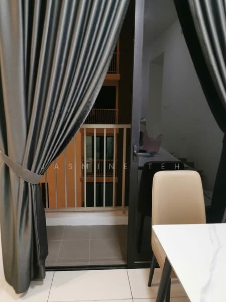Servis Apartment untuk Disewa di Vivo Executive Apartment - Jasmine Teh - Balcony - PropertyGuru.com.my