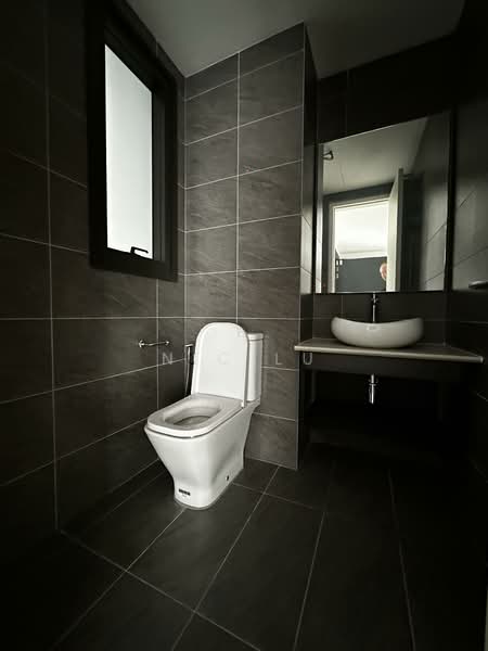 Kondominium untuk Dijual di Allevia - Nic Lu - Bathroom - PropertyGuru.com.my