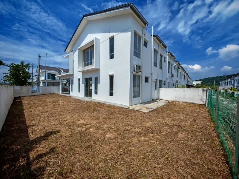 Terraced House for Sale in Seremban (Negeri Sembilan) - Cheong Hu Tan - Exterior - PropertyGuru.com.my