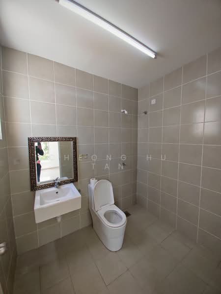 Terraced House for Sale in Seremban (Negeri Sembilan) - Cheong Hu Tan - Bathroom - PropertyGuru.com.my