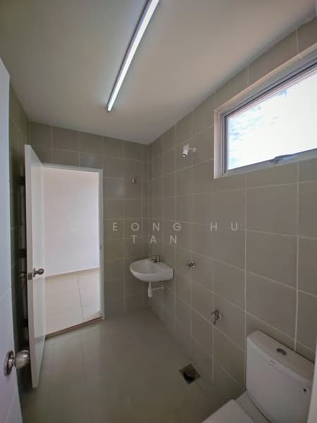 Terraced House for Sale in Seremban (Negeri Sembilan) - Cheong Hu Tan - Bathroom - PropertyGuru.com.my