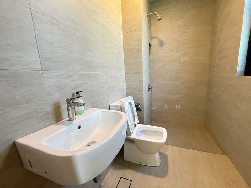 Semi-Detached House for Rent in Bandar Tropicana Aman (Telok Panglima Garang) - Charlie Gan - Bathroom - PropertyGuru.com.my