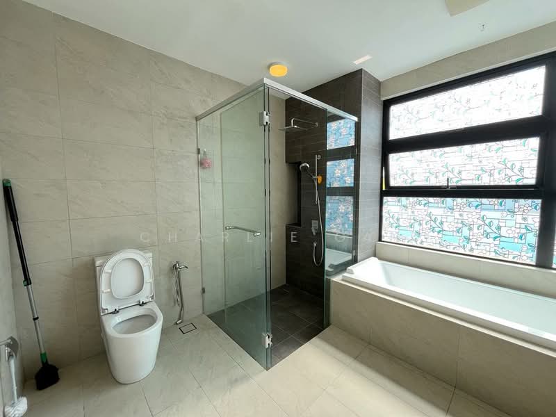 Semi-Detached House for Rent in Bandar Tropicana Aman (Telok Panglima Garang) - Charlie Gan - Bathroom - PropertyGuru.com.my