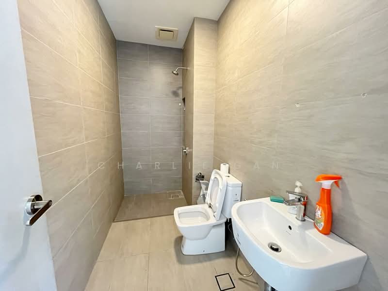 Semi-Detached House for Rent in Bandar Tropicana Aman (Telok Panglima Garang) - Charlie Gan - Bathroom - PropertyGuru.com.my