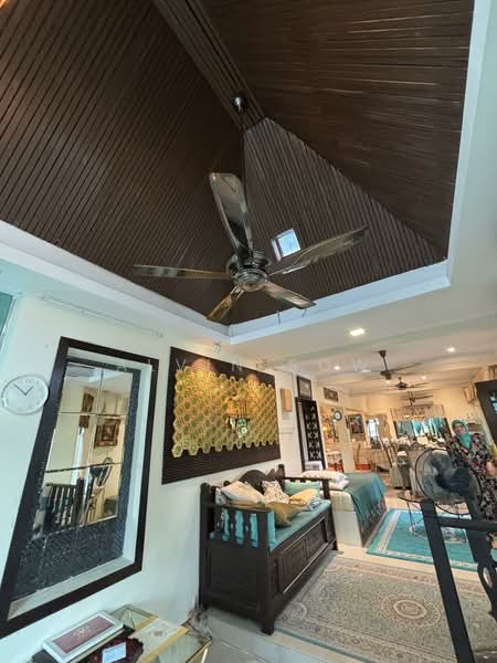 3-storey Terraced House for Sale in Taman Setiawangsa (Setiawangsa) - Alvin Sow - Living Room - PropertyGuru.com.my