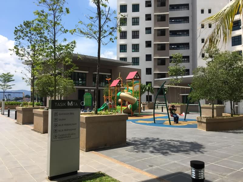 Condominium for Sale at Lake Vista Residence (Tasik Vista Residen) - Mohd Afifi - Exterior - PropertyGuru.com.my