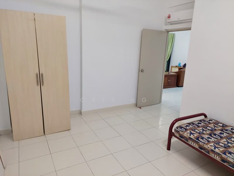 Condominium for Sale at Ramah Pavillion - Cris Ng - Bedroom - PropertyGuru.com.my