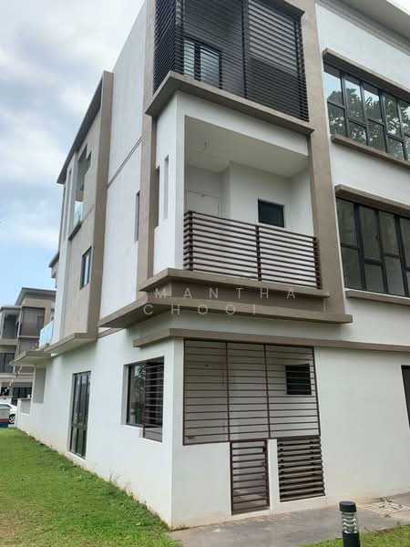Townhouse for Rent in 16 Sierra (Puchong) - Samantha Chooi - Exterior - PropertyGuru.com.my