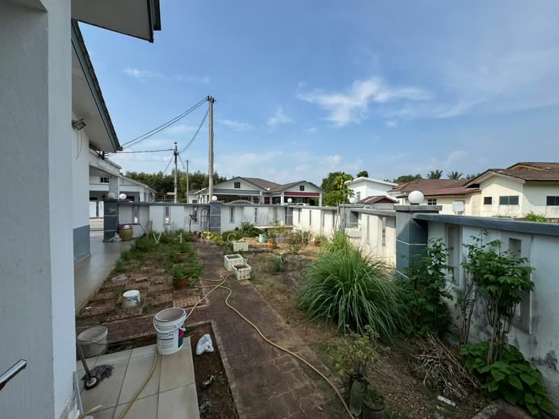 Rumah Teres 1 Tingkat untuk Dijual di Kampung Baru Tanjung Minyak (Tanjong Minyak) - Vinc Pheng - Exterior - PropertyGuru.com.my