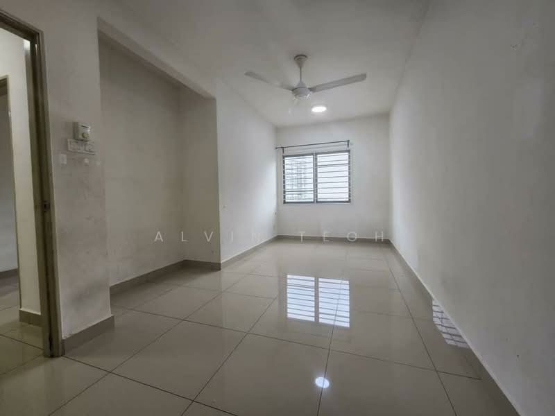 Servis Apartment untuk Dijual di Alam Sanjung - Alvin Teoh - Living Room - PropertyGuru.com.my