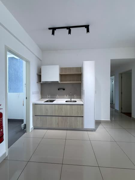 Servis Apartment untuk Disewa di Cerrado @ Southville City - Shamsul Kamar Abd Shukor - Kitchen - PropertyGuru.com.my