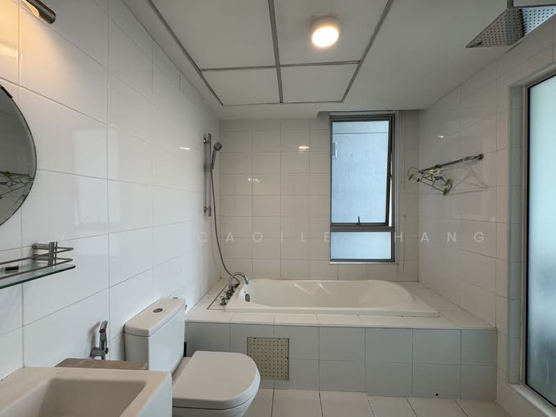 Servis Apartment untuk Disewa di Solaris Dutamas - Nigel Caoile Phang - Bathroom - PropertyGuru.com.my