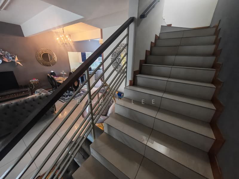 Rumah Teres 3-Tingkat untuk Dijual di Puchong (Selangor) - Bobo Lee - Living Room - PropertyGuru.com.my