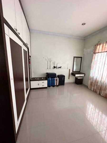 Rumah Teres 2 Tingkat untuk Dijual di Taman Pelangi (Johor Bahru) - Shishi . - Bedroom - PropertyGuru.com.my