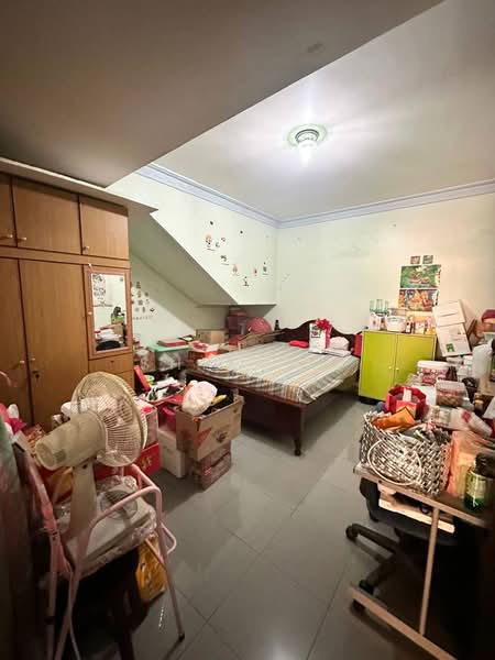 Rumah Teres 2 Tingkat untuk Dijual di Taman Pelangi (Johor Bahru) - Shishi . - Bedroom - PropertyGuru.com.my