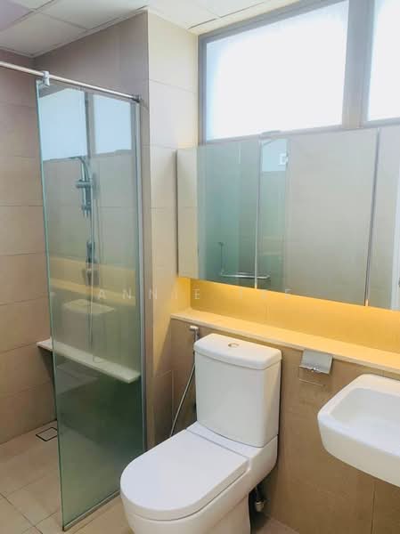 Condominium for Rent at The WaterEdge (Pinggiran Air) - Annie Tee - Bathroom - PropertyGuru.com.my