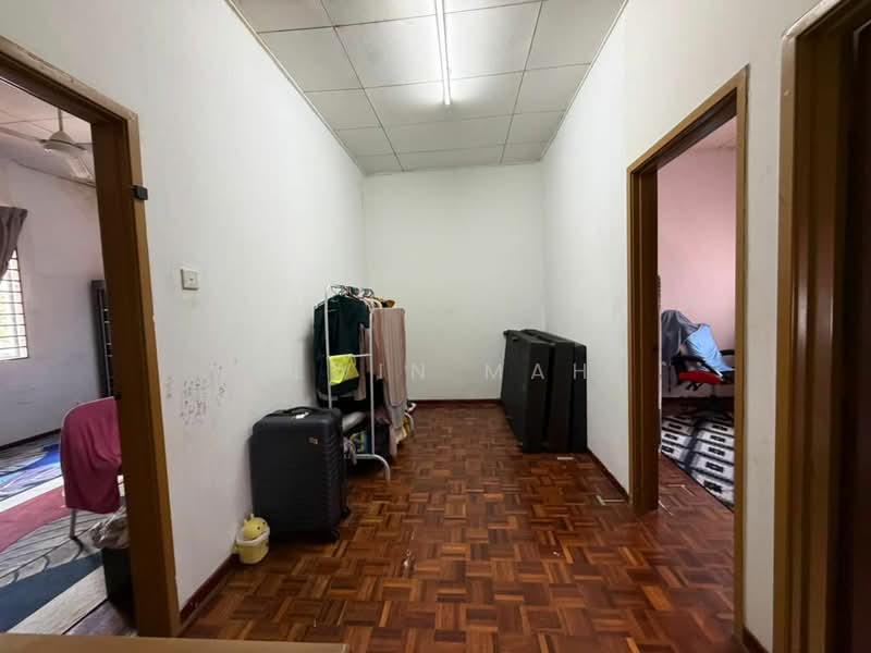 2-storey Terraced House for Sale in Saujana Rawang (Rawang) - Elwin Mah - Interior - PropertyGuru.com.my