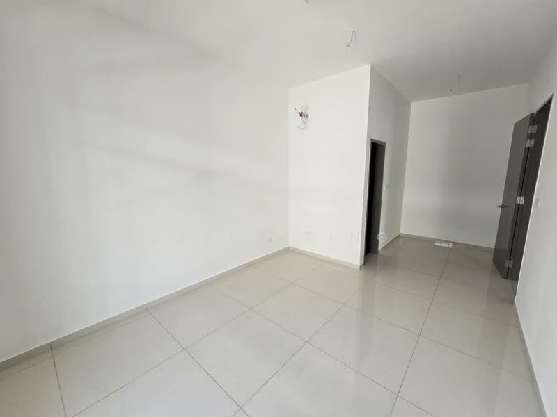 Cluster House for Sale in Austin Crest (Johor Bahru) - Jason Ting - Interior - PropertyGuru.com.my