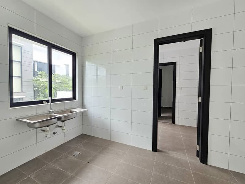 3-storey Terraced House for Sale in Jade Hills (Kajang) - ChaoLim . - Kitchen - PropertyGuru.com.my