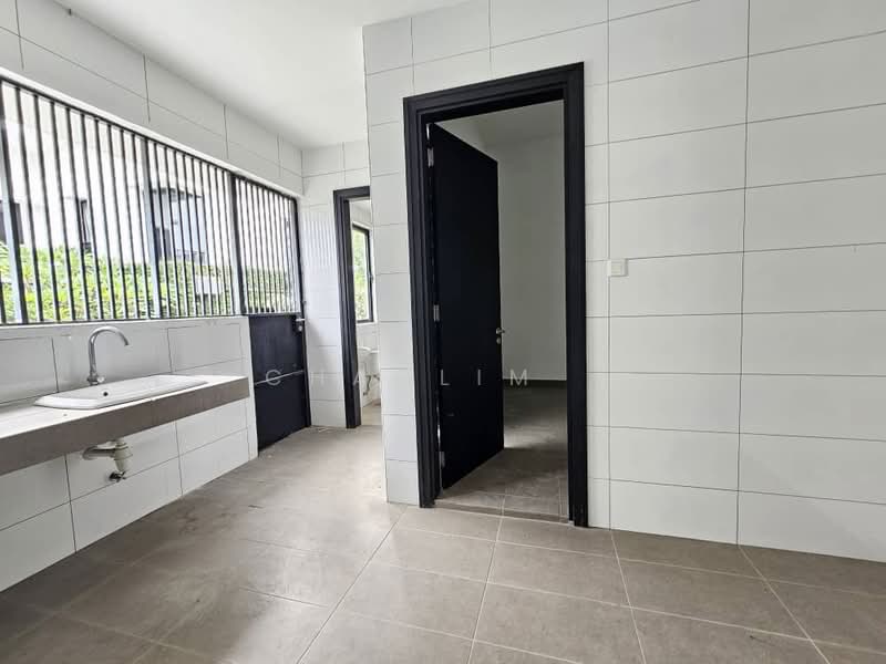 3-storey Terraced House for Sale in Jade Hills (Kajang) - ChaoLim . - Kitchen - PropertyGuru.com.my