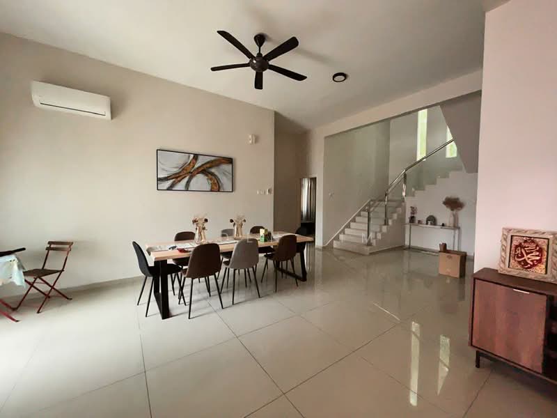 Bungalow for Rent in Bemban (Melaka) - Aaden Lim - Dining Room - PropertyGuru.com.my