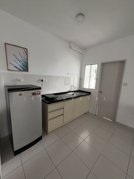 Apartment for Rent at D'Cerrum Apartment - Lee Crystal - Kitchen - PropertyGuru.com.my