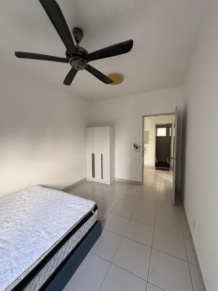 Apartment for Rent at D'Cerrum Apartment - Lee Crystal - Bedroom - PropertyGuru.com.my