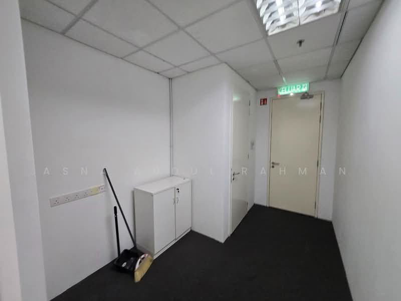 Office for Rent in KLCC (KL City Centre) - Asna Abdul Rahman - Corridor - PropertyGuru.com.my
