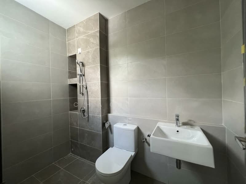 3-storey Terraced House for Sale in Jade Hills (Kajang) - ChaoLim . - Bathroom - PropertyGuru.com.my