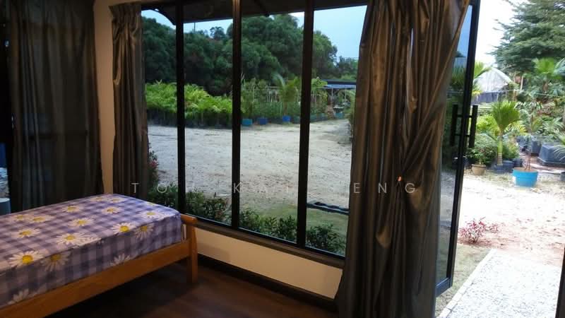 Tanah Pertanian untuk Dijual di Kampung Pantai (Pantai) - Toh Kai Seng - Bedroom - PropertyGuru.com.my