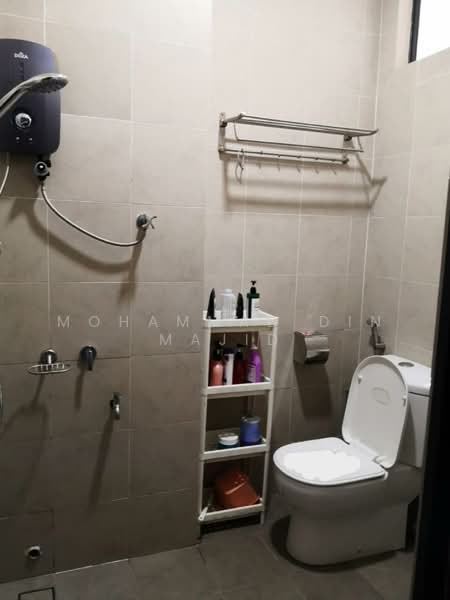 2-storey Terraced House for Sale in Laman Glenmarie (Shah Alam) - Mohammad Din Majid - PropertyGuru.com.my