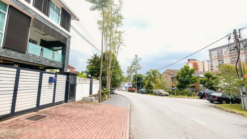 Rumah Berkembar untuk Dijual di Ampang Jaya (Ampang) - Mohammad Din Majid - PropertyGuru.com.my