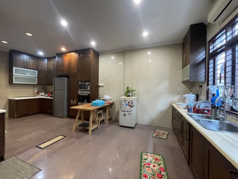 Semi-Detached House for Sale in Ampang Jaya (Ampang) - Matt Tian - Kitchen - PropertyGuru.com.my