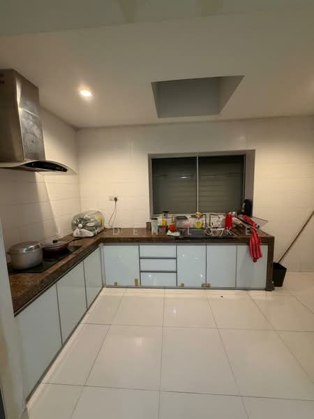 Rumah Berkembar untuk Dijual di Rawang (Selangor) - Jayden Loke - Kitchen - PropertyGuru.com.my