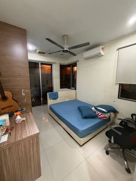 Rumah Berkembar untuk Dijual di Rawang (Selangor) - Jayden Loke - Bedroom - PropertyGuru.com.my