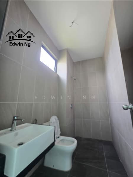 Rumah Kluster untuk Disewa di Nibong Tebal (Penang) - Edwin Ng - Bathroom - PropertyGuru.com.my