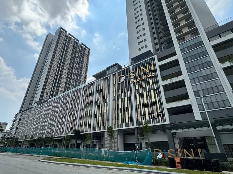 Shop for Rent in Setia Alam (Selangor) - Dawitt Tan - Exterior - PropertyGuru.com.my