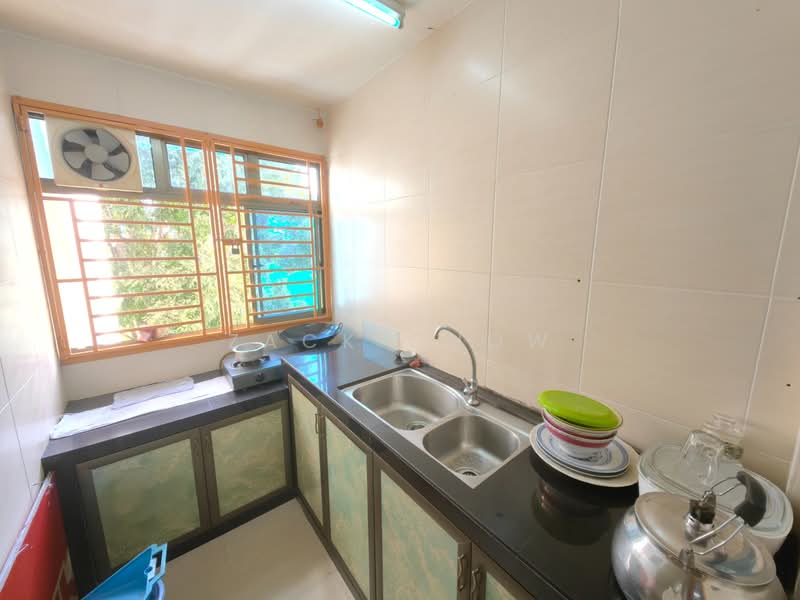Rumah Flat untuk Dijual di Flat Daisy - Zack Chow - Kitchen - PropertyGuru.com.my