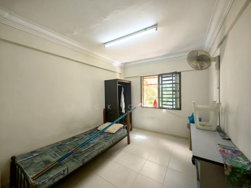 Rumah Flat untuk Dijual di Flat Daisy - Zack Chow - Bedroom - PropertyGuru.com.my