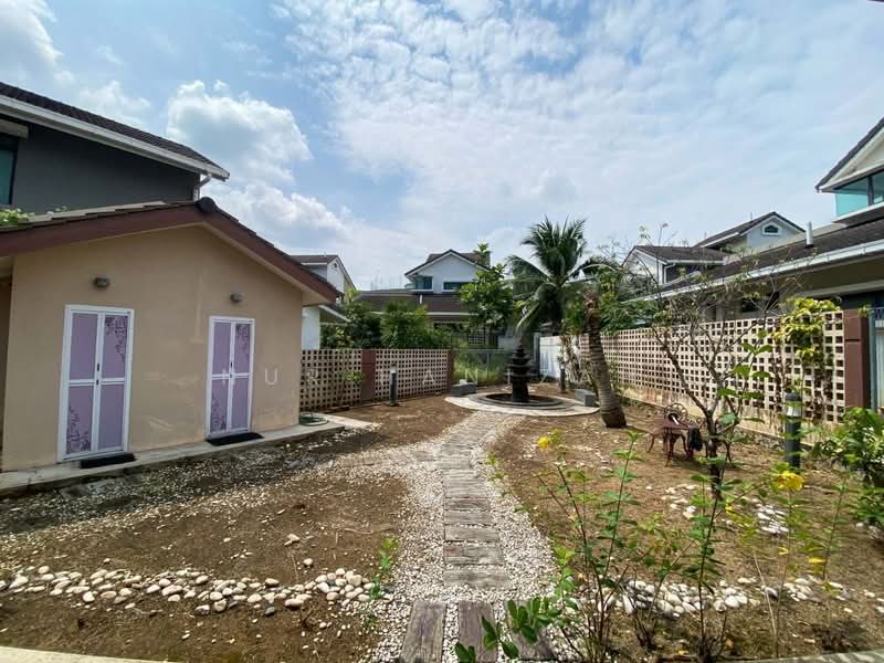 Bungalow for Sale in Kuala Selangor (Selangor) - Nur Hanizah - Garden - PropertyGuru.com.my