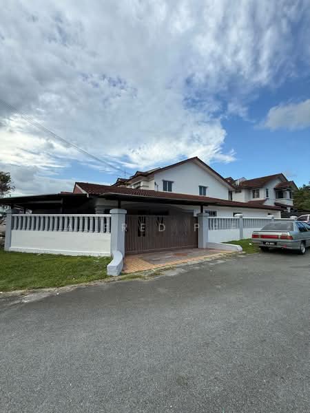 2-storey Terraced House for Sale in Kota Tinggi (Johor) - Alfred Pee - Exterior - PropertyGuru.com.my