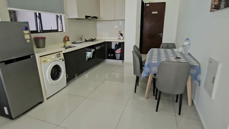 Condominium for Rent at Kings Bay @ Country Garden Danga Bay - Dexter Lim - Kitchen - PropertyGuru.com.my