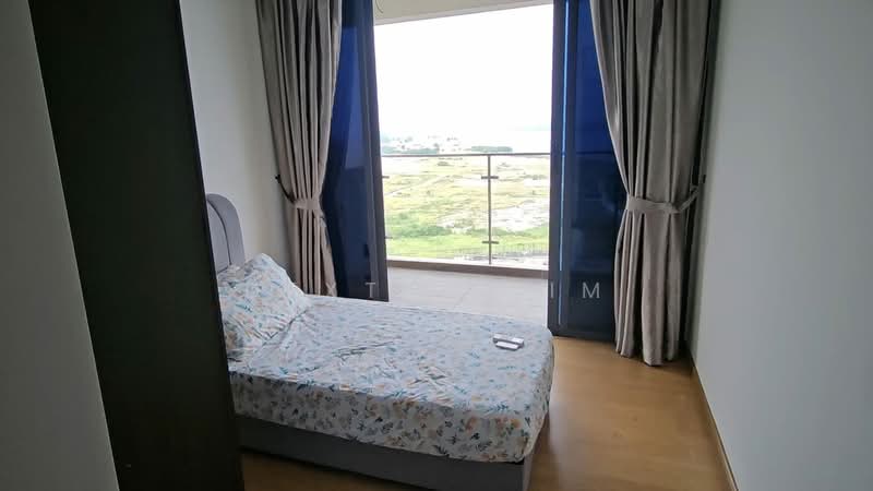 Condominium for Rent at Kings Bay @ Country Garden Danga Bay - Dexter Lim - Bedroom - PropertyGuru.com.my